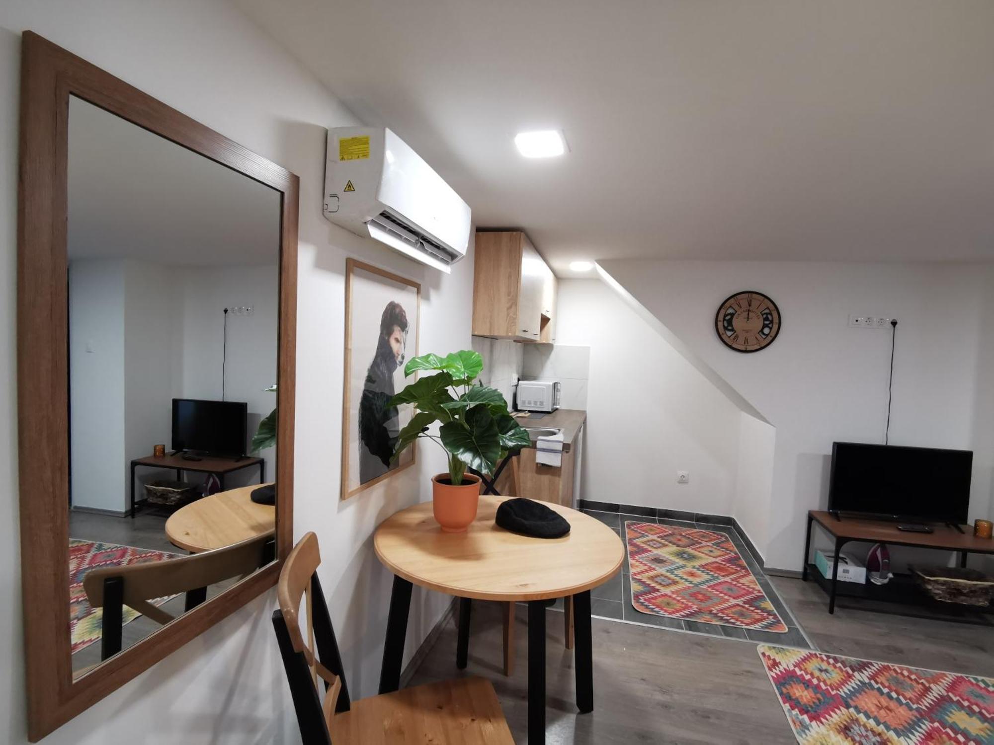 Apartman Miko Next To Castle District